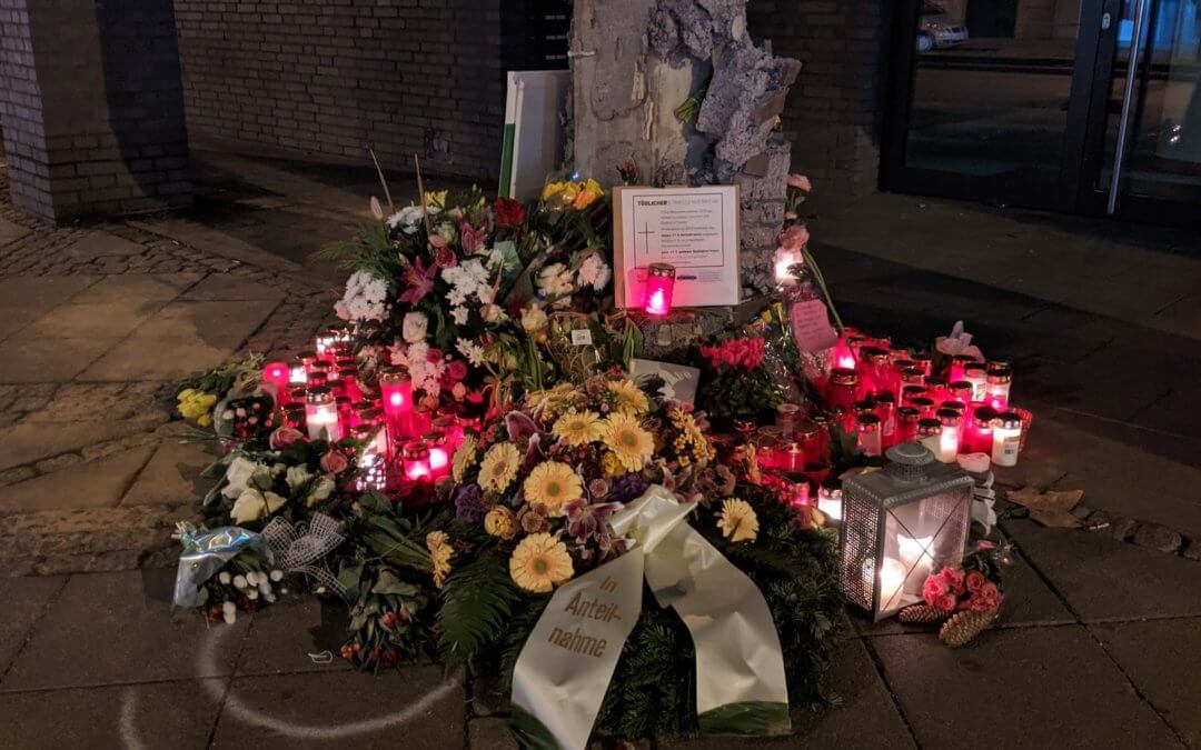 Fahrrad-Gedenkfahrt für die Unfallopfer der Oskar-von-Miller-Straße