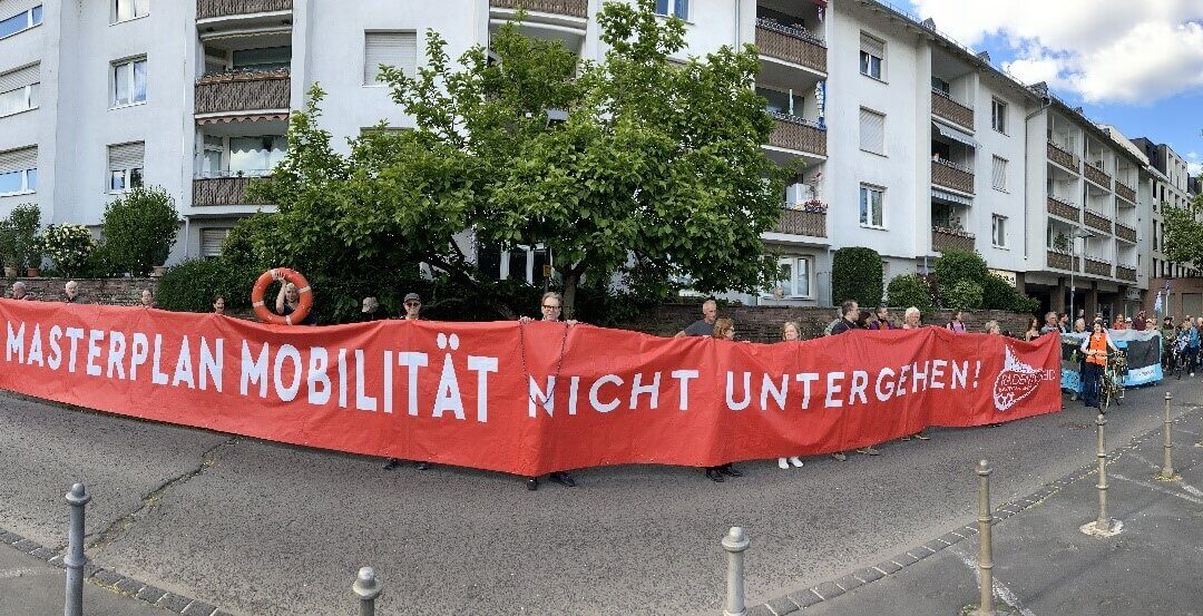 UFF DIE GASS – FÜR DEN MASTERPLAN MOBILITÄT!