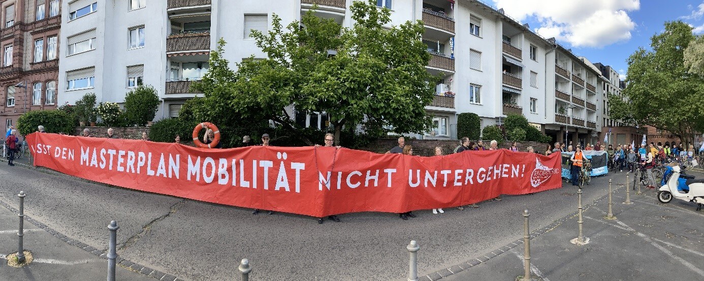 UFF DIE GASS – FÜR DEN MASTERPLAN MOBILITÄT!